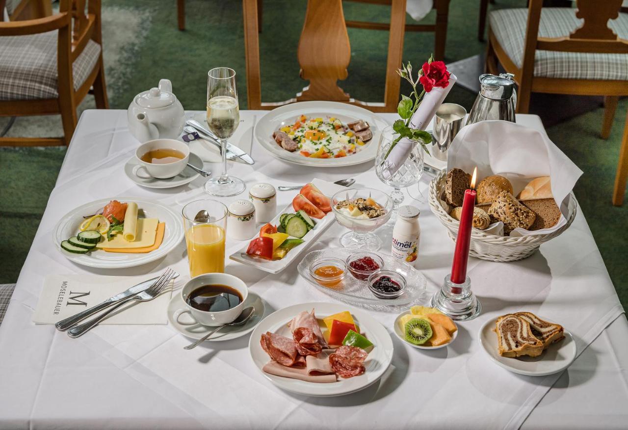 Hotel Moselebauer Bad Sankt Leonhard im Lavanttal Buitenkant foto