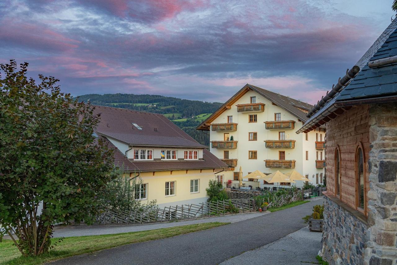 Hotel Moselebauer Bad Sankt Leonhard im Lavanttal Buitenkant foto